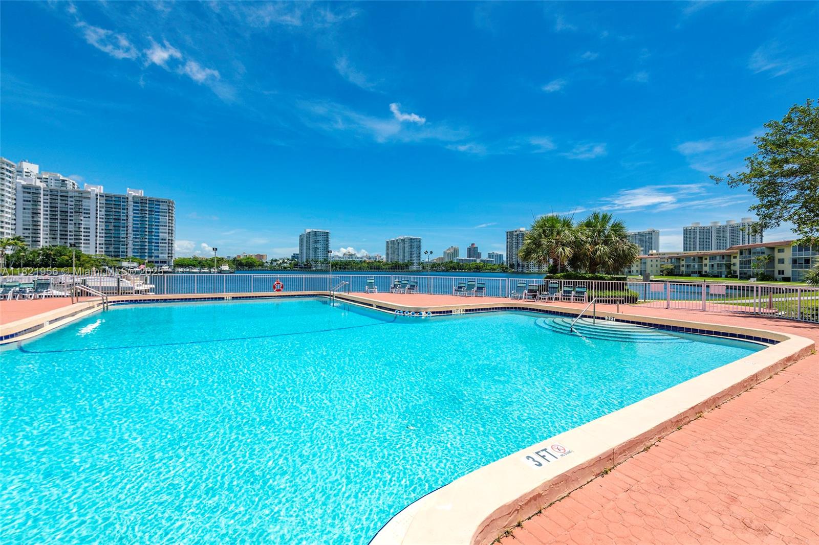 POINT EAST ONE CONDO-BLDG - Residential