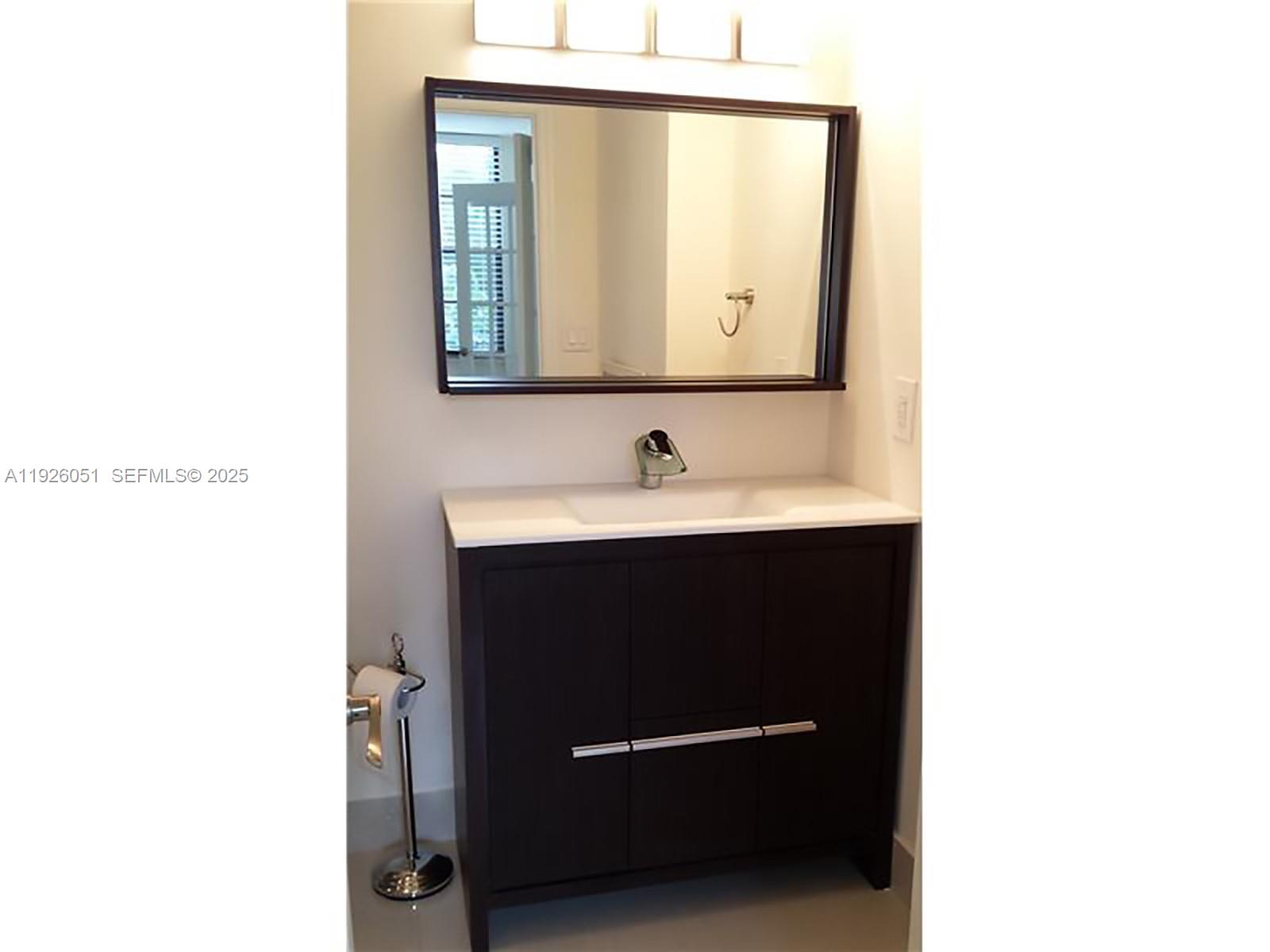 BISCAYA III CONDO - Residential