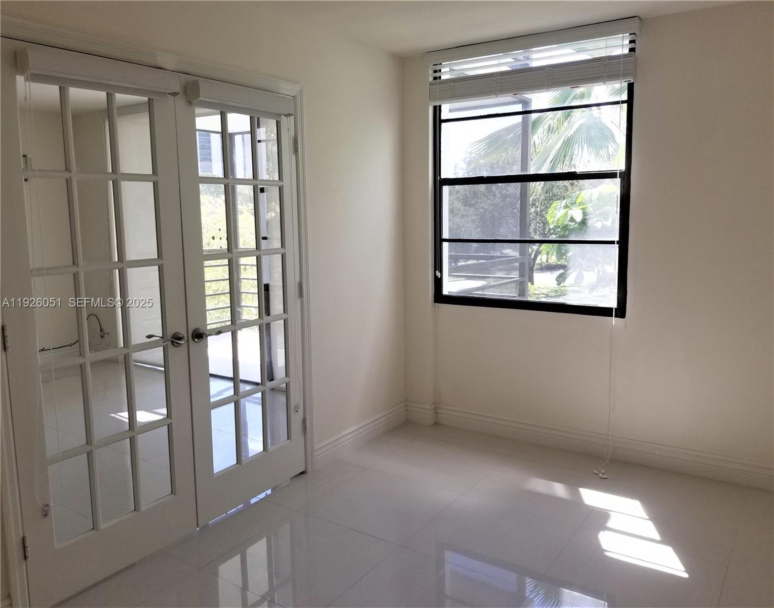 BISCAYA III CONDO - Residential