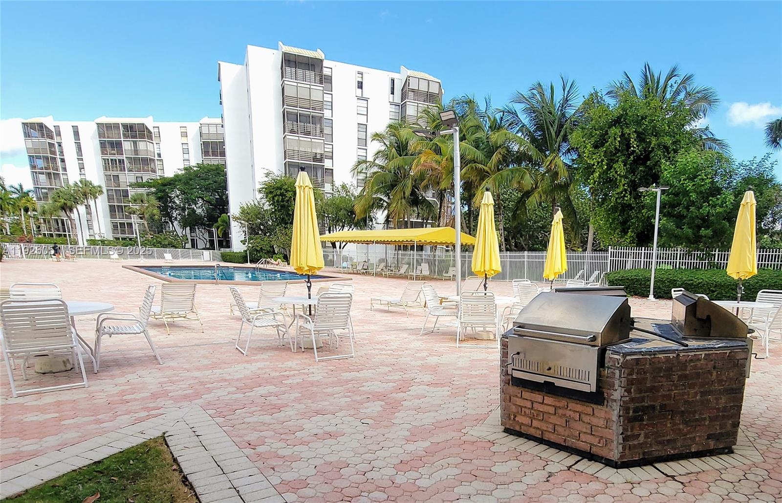 BISCAYA III CONDO - Residential