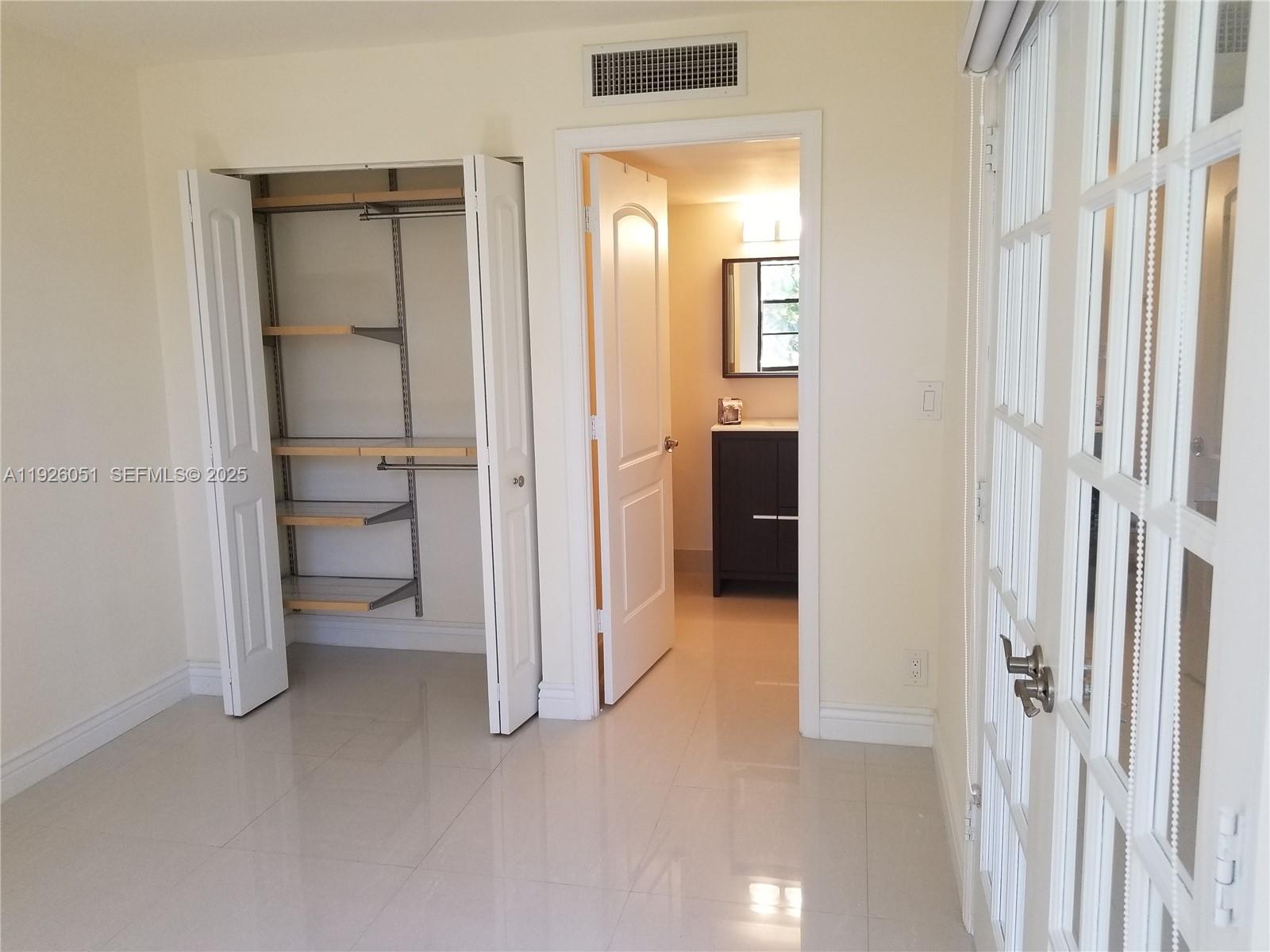 BISCAYA III CONDO - Residential