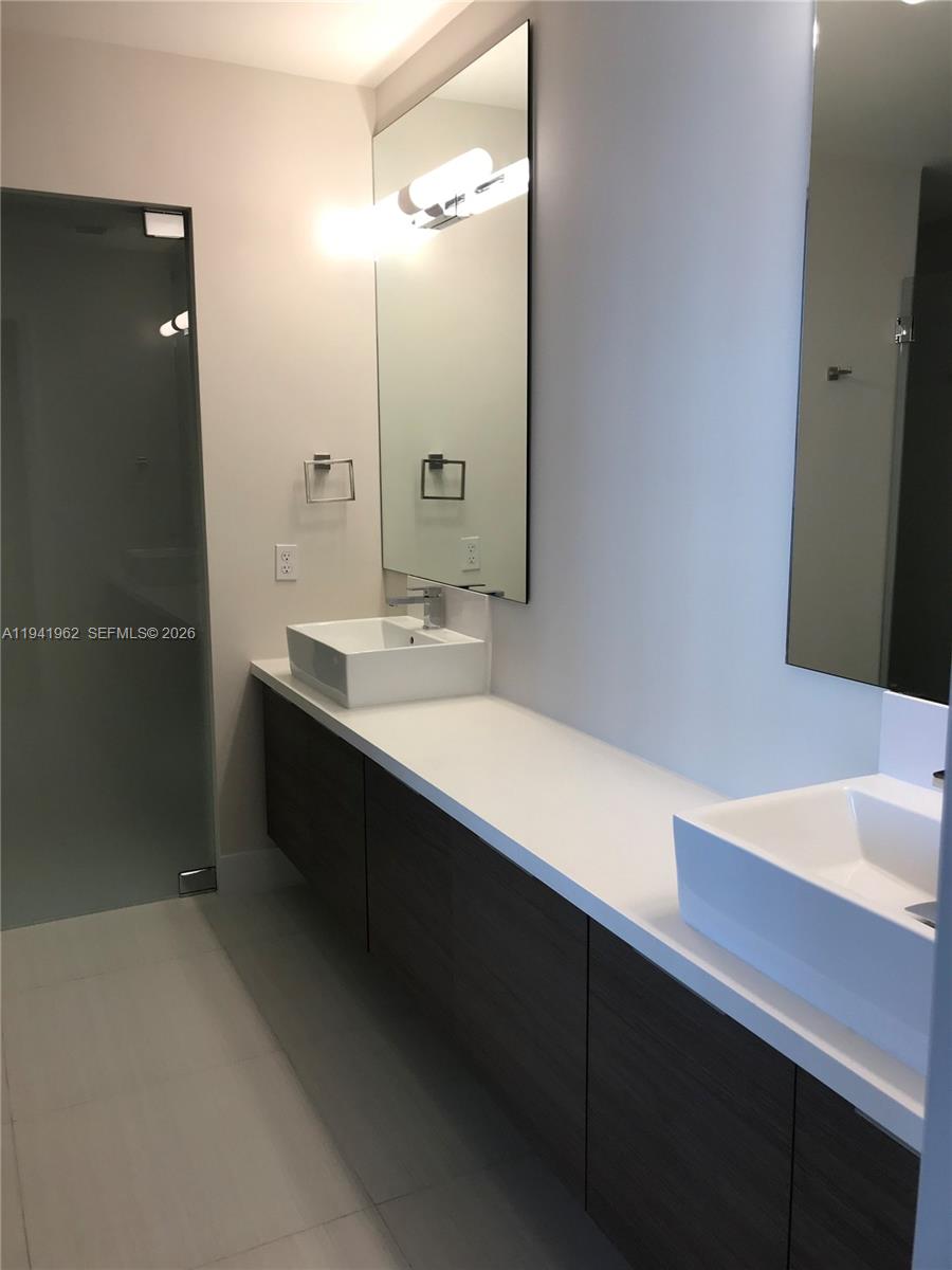 BRICKELL TEN CONDO - Residential