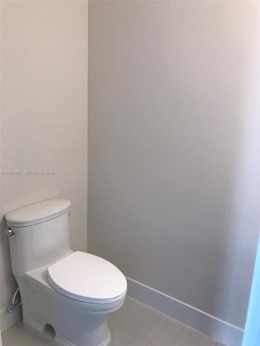 BRICKELL TEN CONDO - Residential