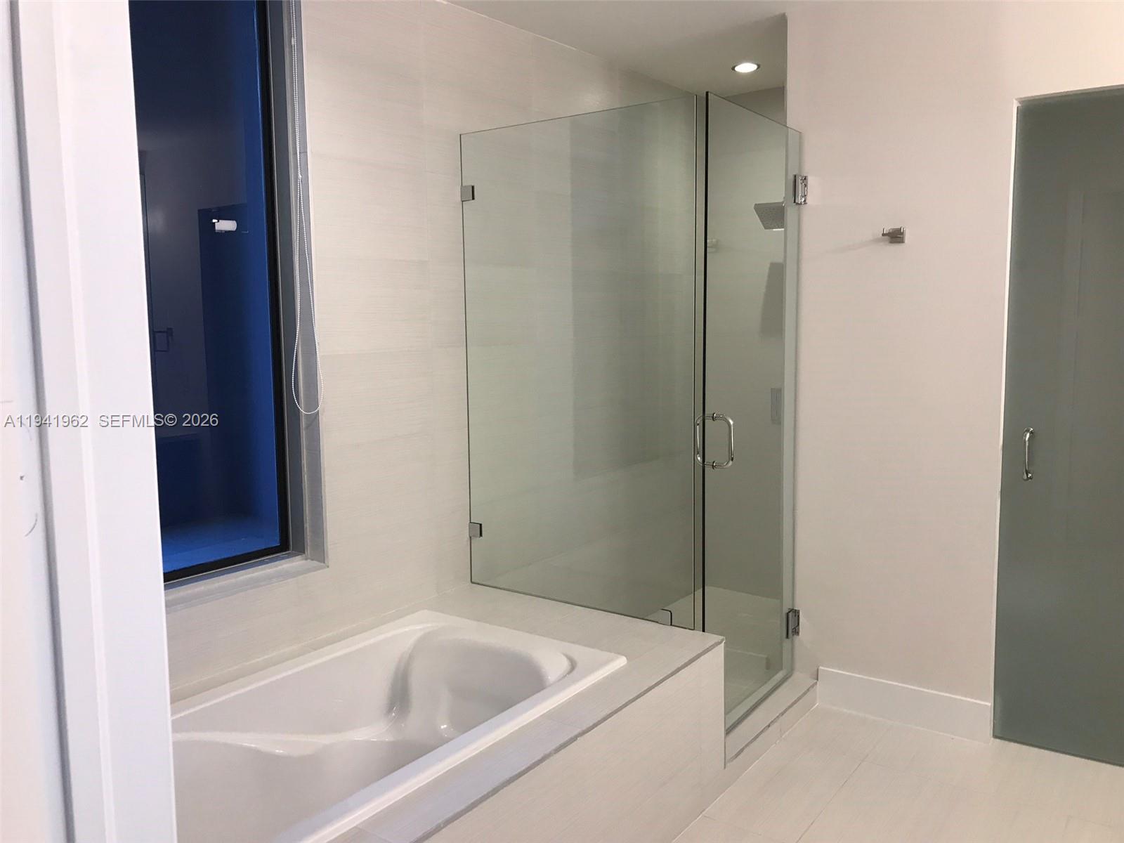 BRICKELL TEN CONDO - Residential