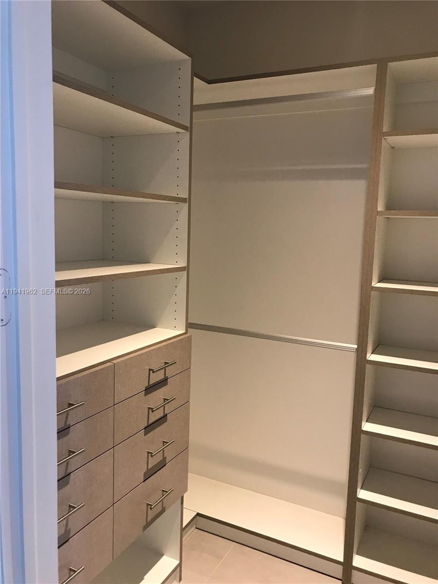 BRICKELL TEN CONDO - Residential