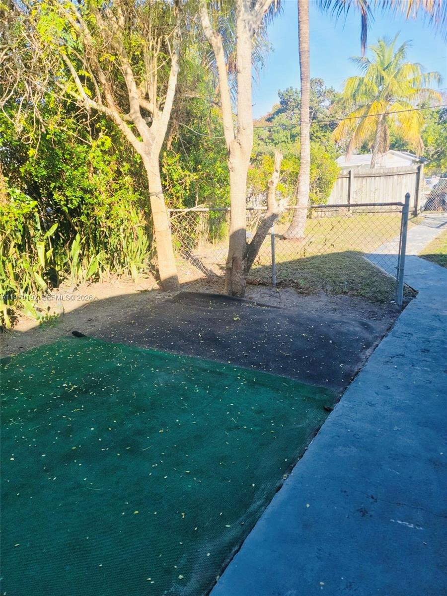 PINEWOOD PARK EXTENSION 2 - Residential Lease