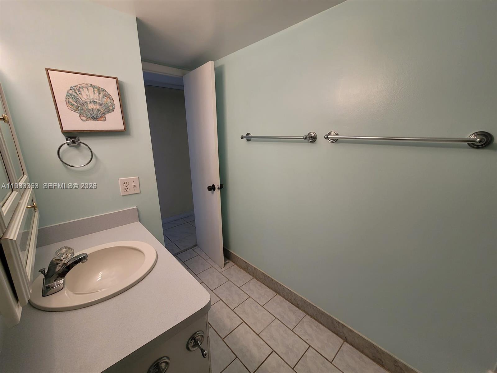 OCEAN VIEW TOWERS CONDO - Residential