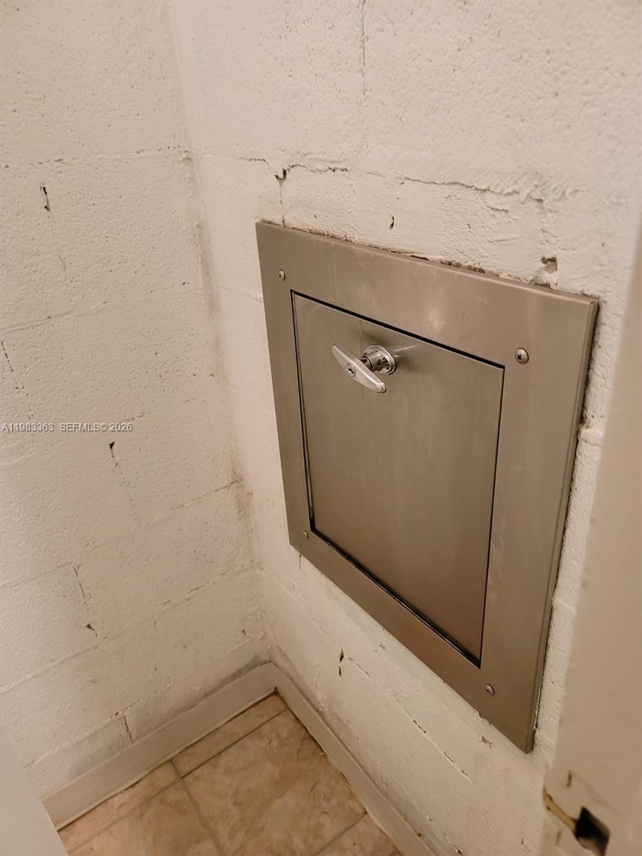 OCEAN VIEW TOWERS CONDO - Residential