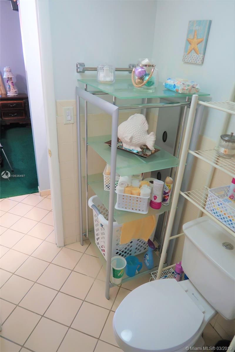 VILLAS DEL SOL CONDO - Residential