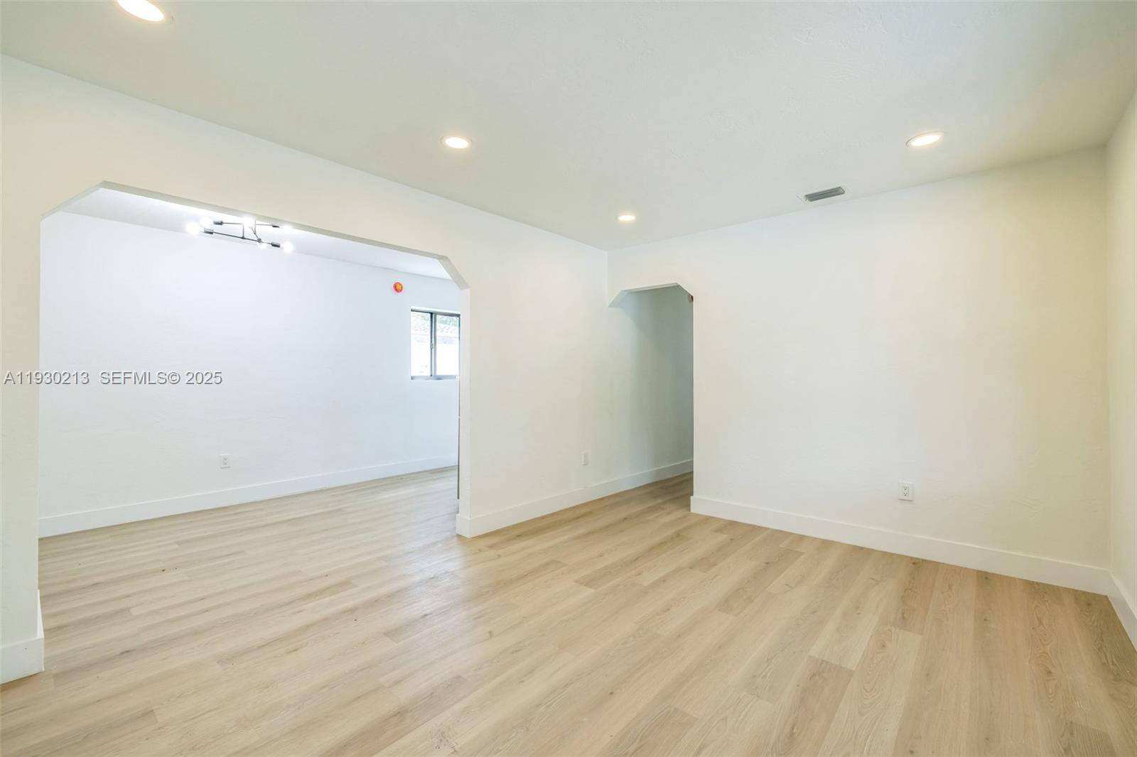 BROADMOOR MANOR - Residential Lease