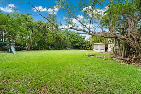 A home in Pinecrest