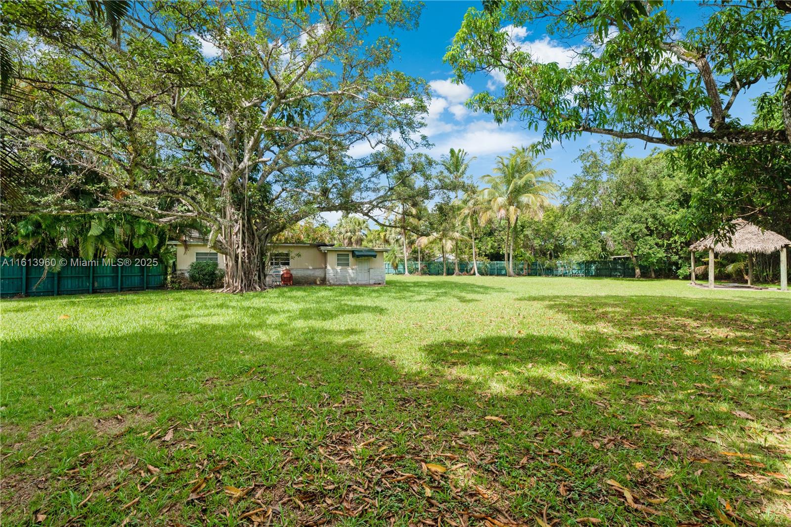 SUNILAND ESTATES 1ST ADDN - Residential