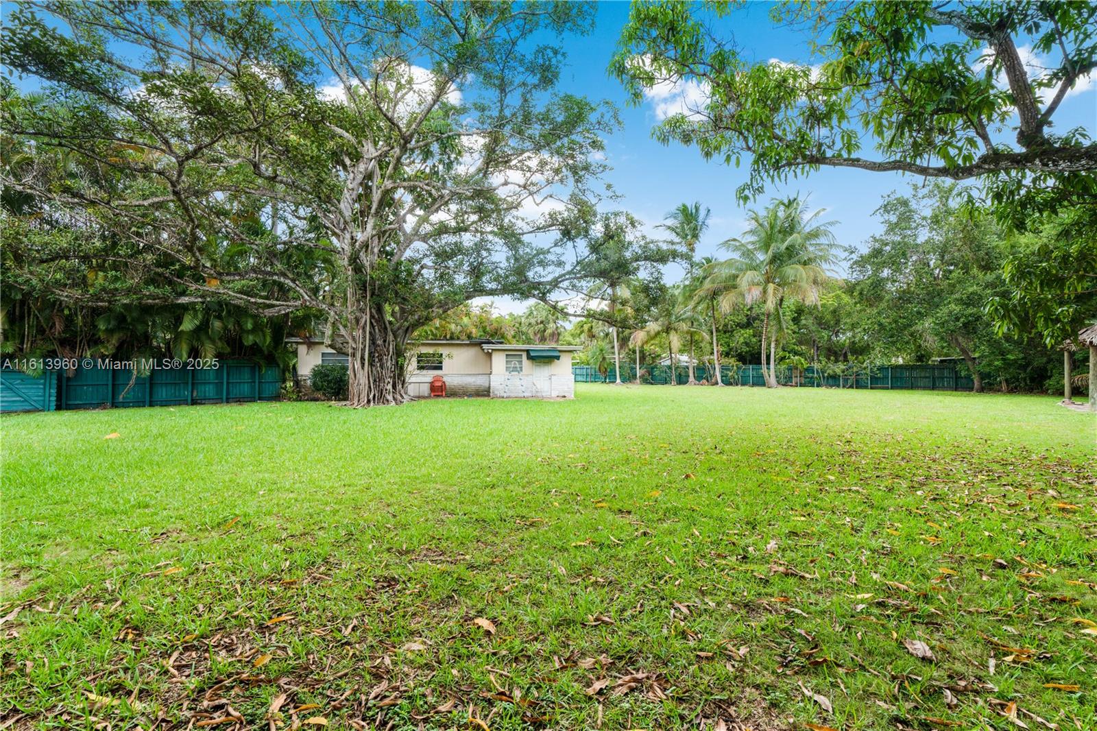 SUNILAND ESTATES 1ST ADDN - Residential