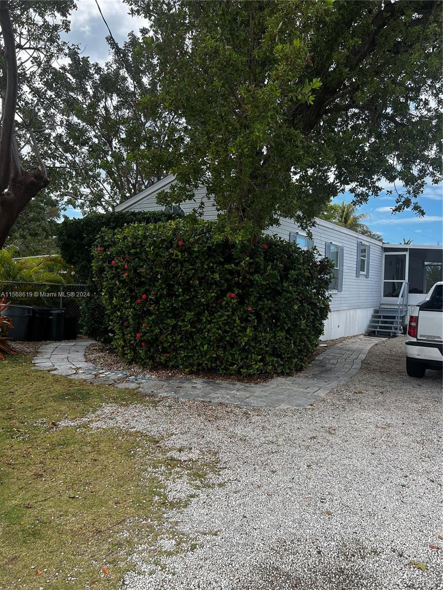 View Key Largo, FL 33037 mobile home