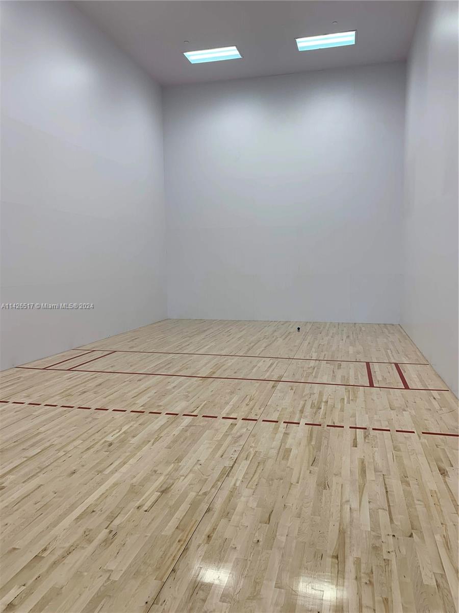 PARAMOUNT MIAMI WORLDCENT - Residential