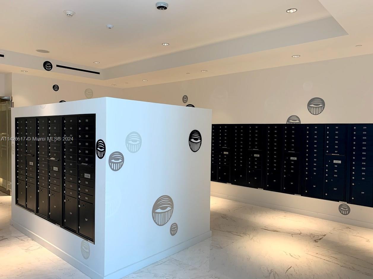 PARAMOUNT MIAMI WORLDCENT - Residential