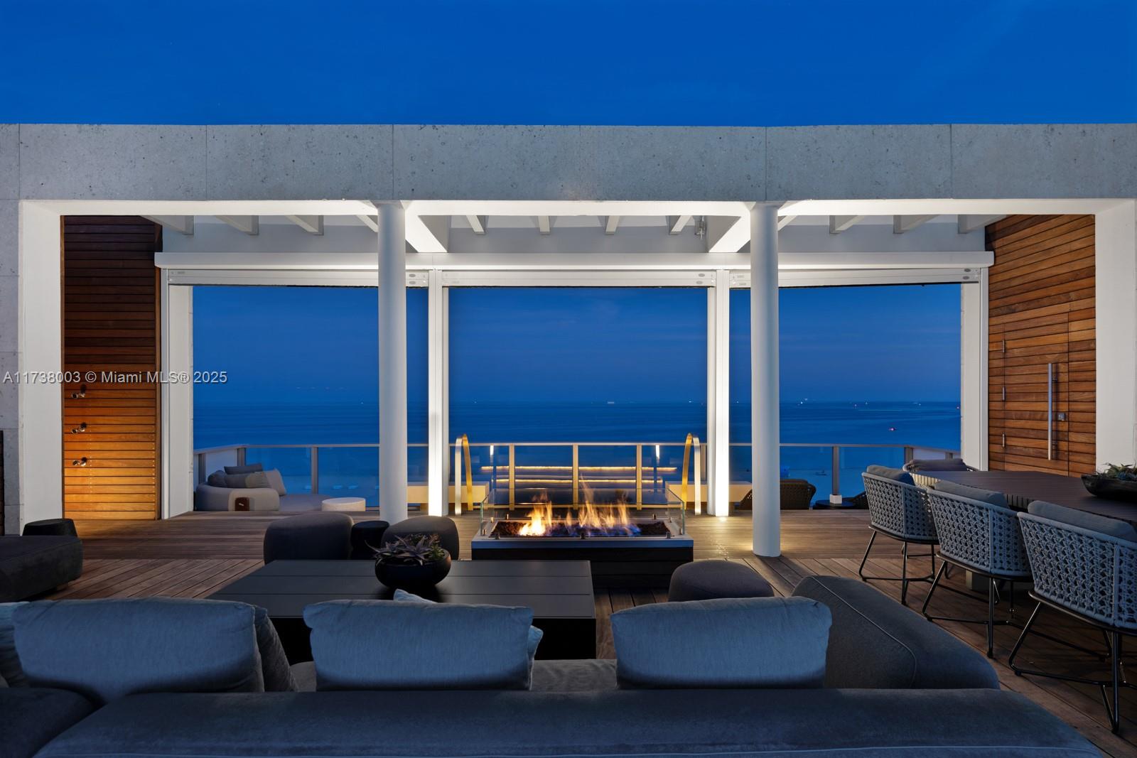 OCEAN HOUSE CONDO - Residential