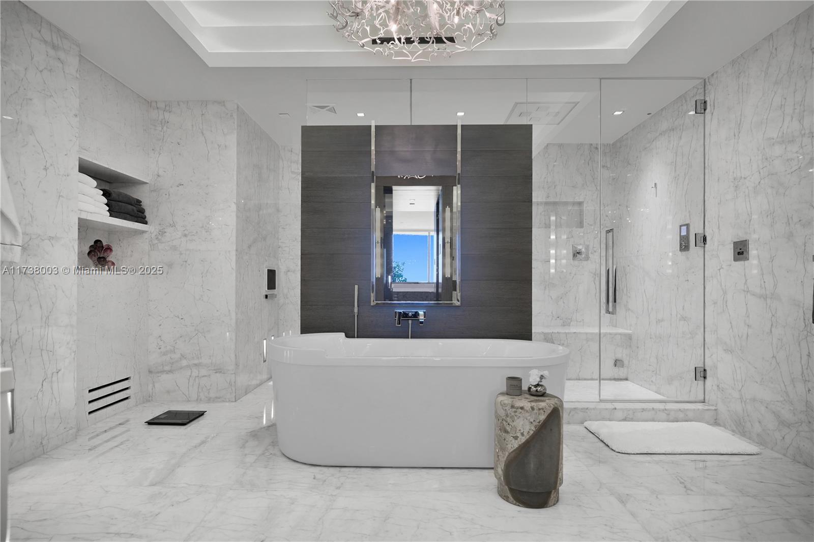 OCEAN HOUSE CONDO - Residential