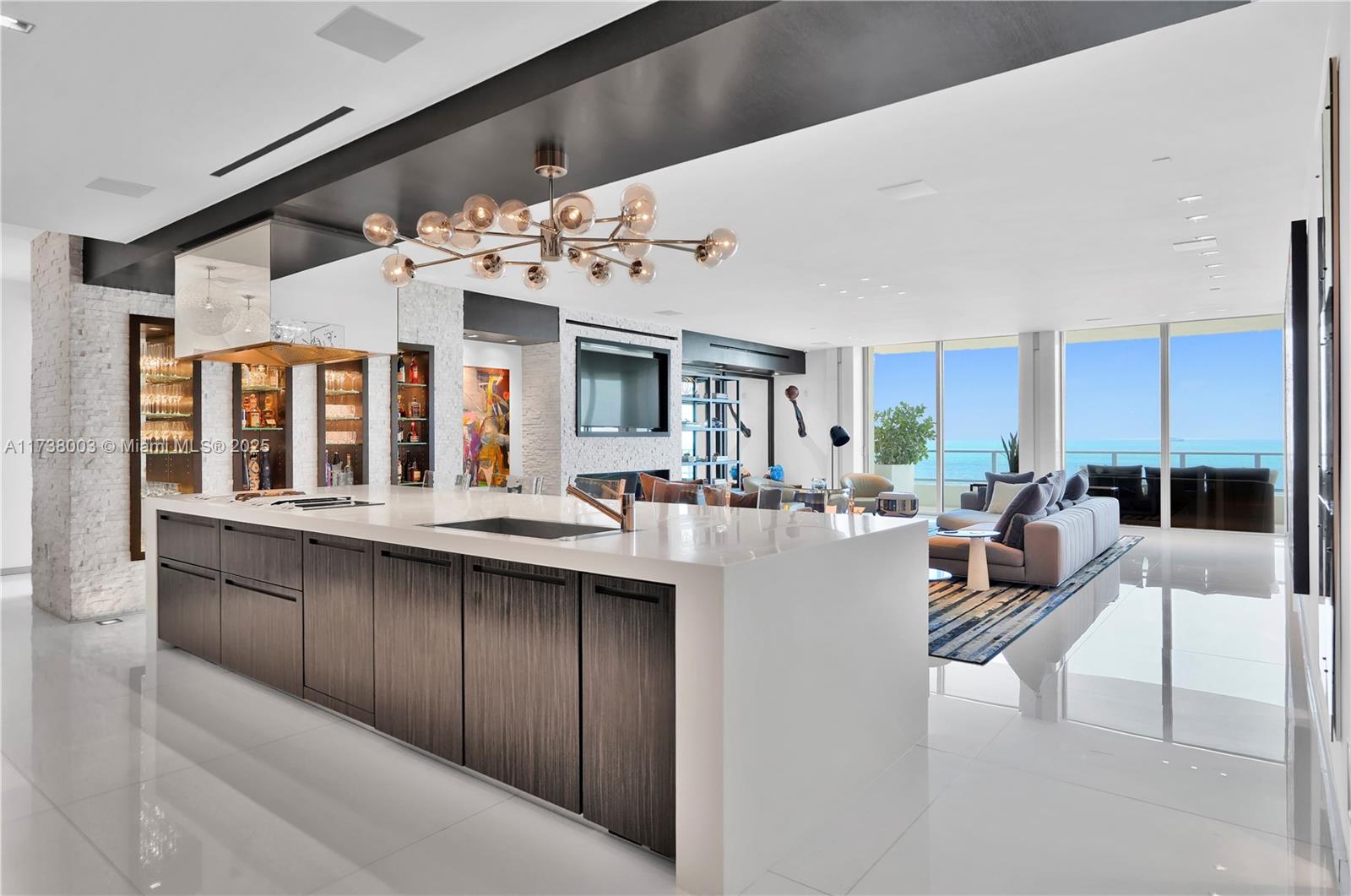 OCEAN HOUSE CONDO - Residential