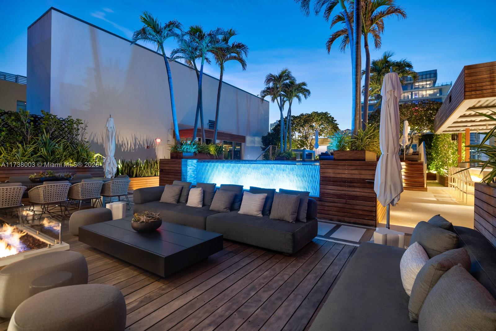 OCEAN HOUSE CONDO - Residential