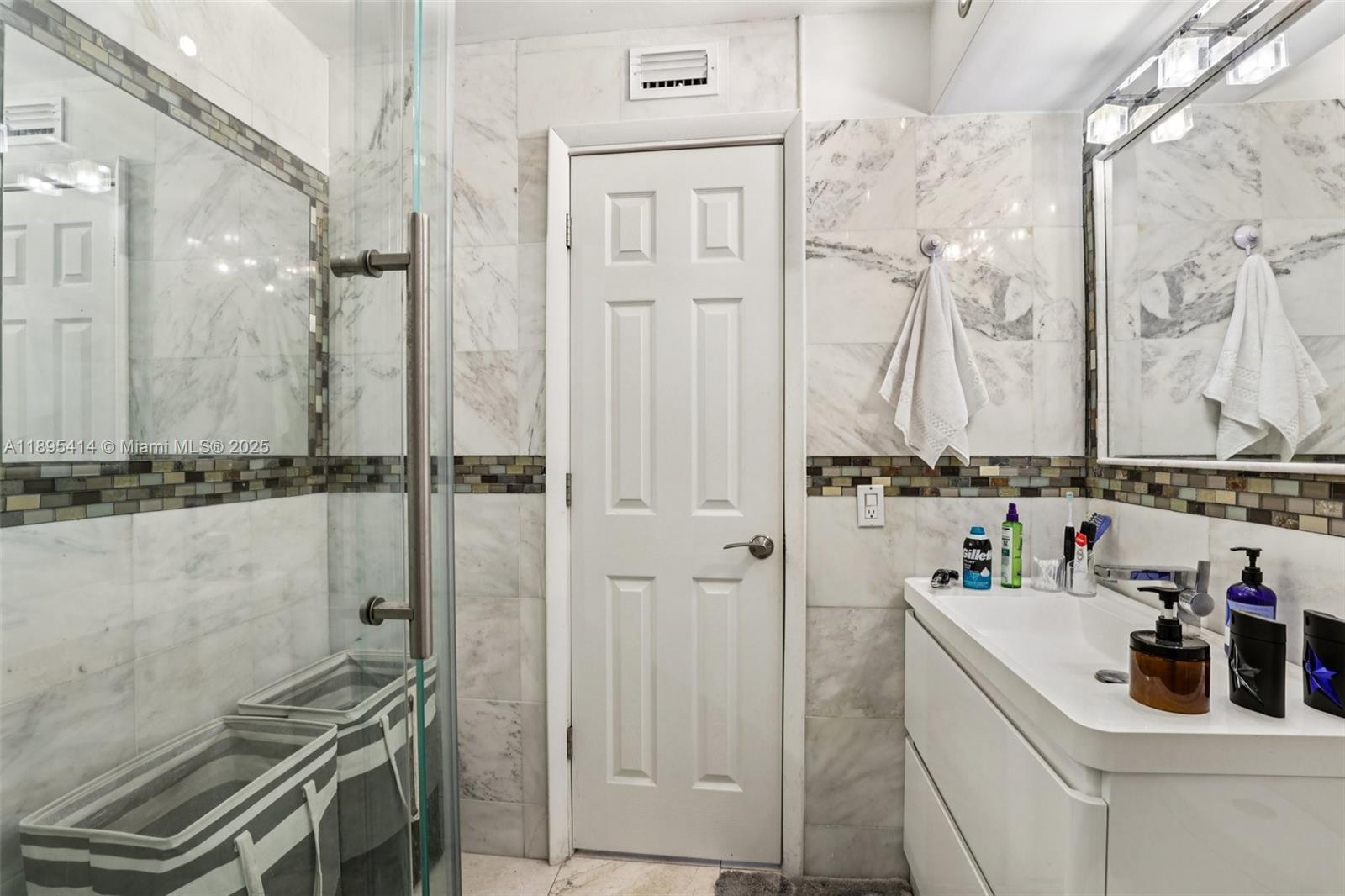 THE CASTILLE CONDO - Residential