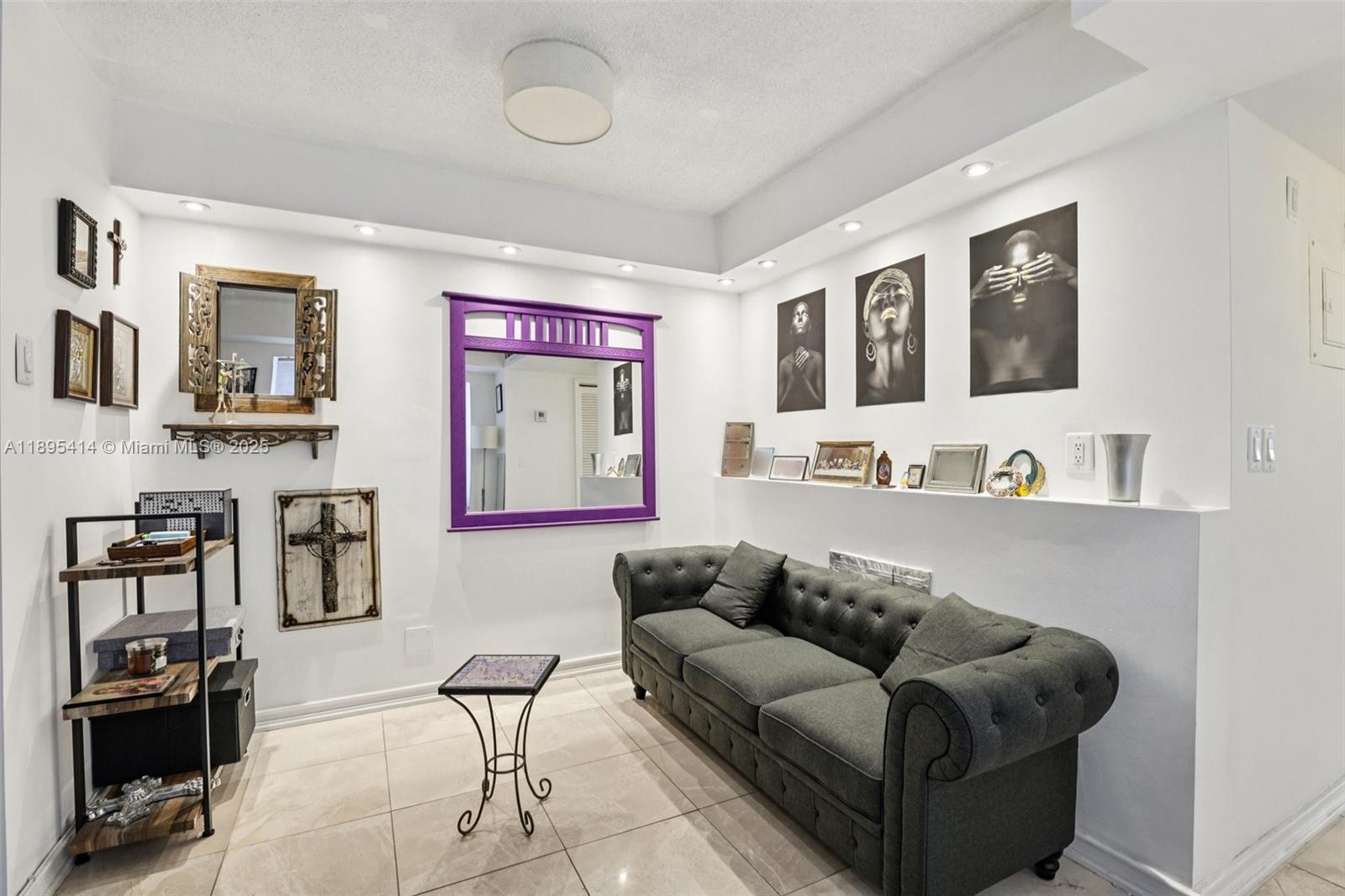 THE CASTILLE CONDO - Residential