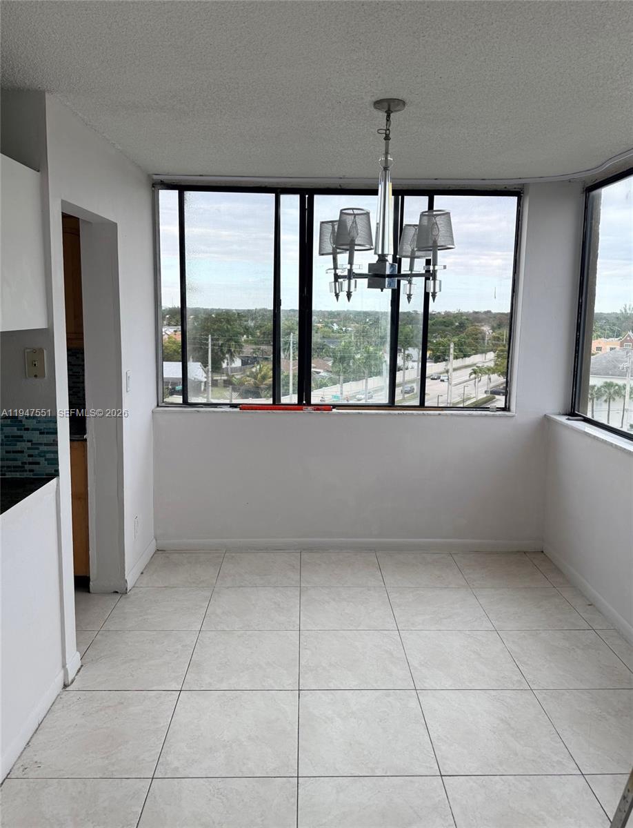 INVERRARY GARDENS CONDO I - Residential Lease