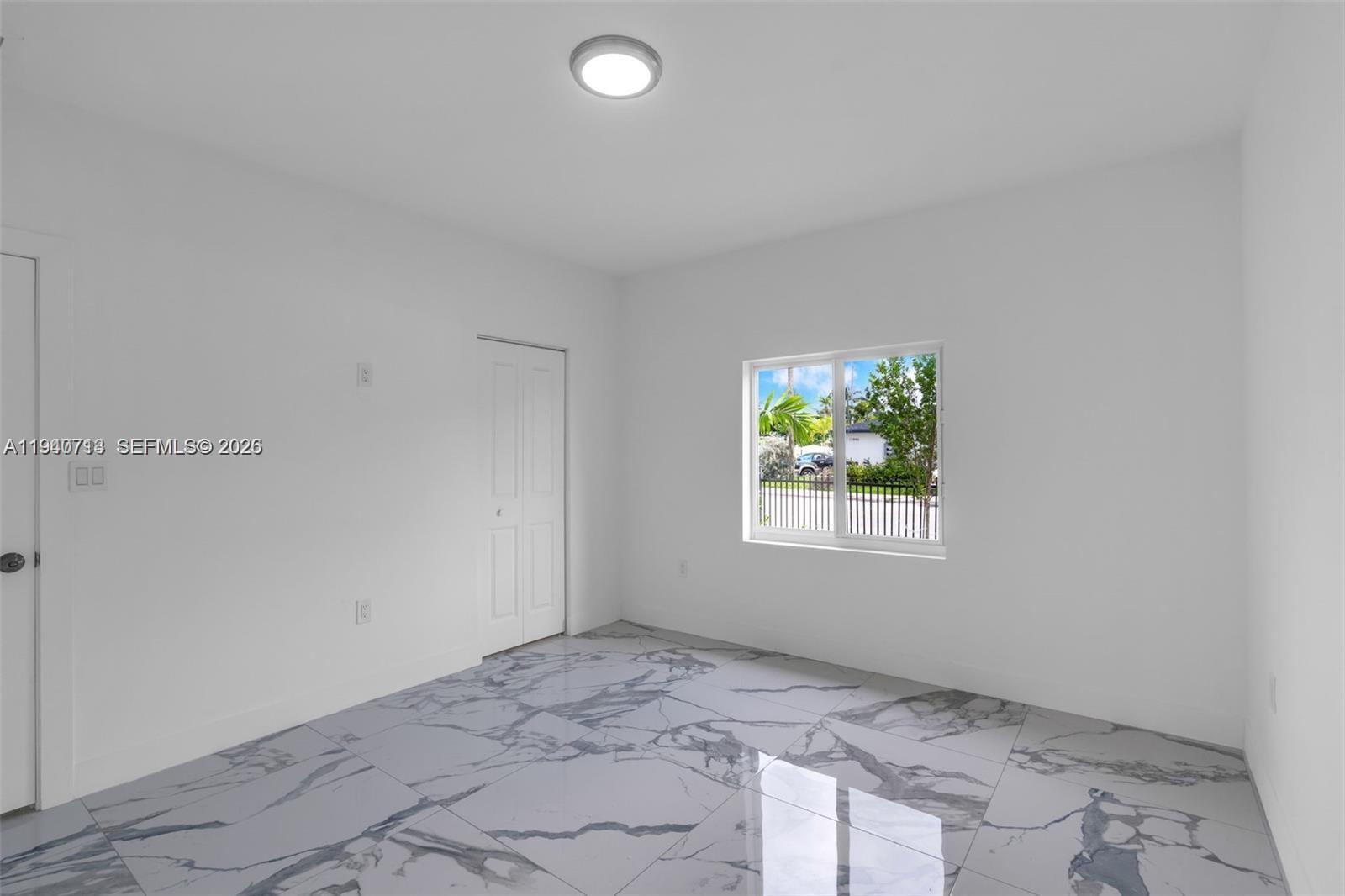 RICHARDS SUB - Residential Lease