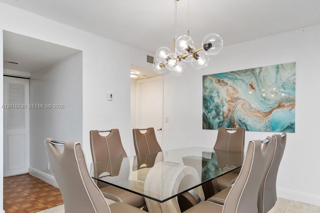 LAVERS RESORT & RACQUET - Residential Lease