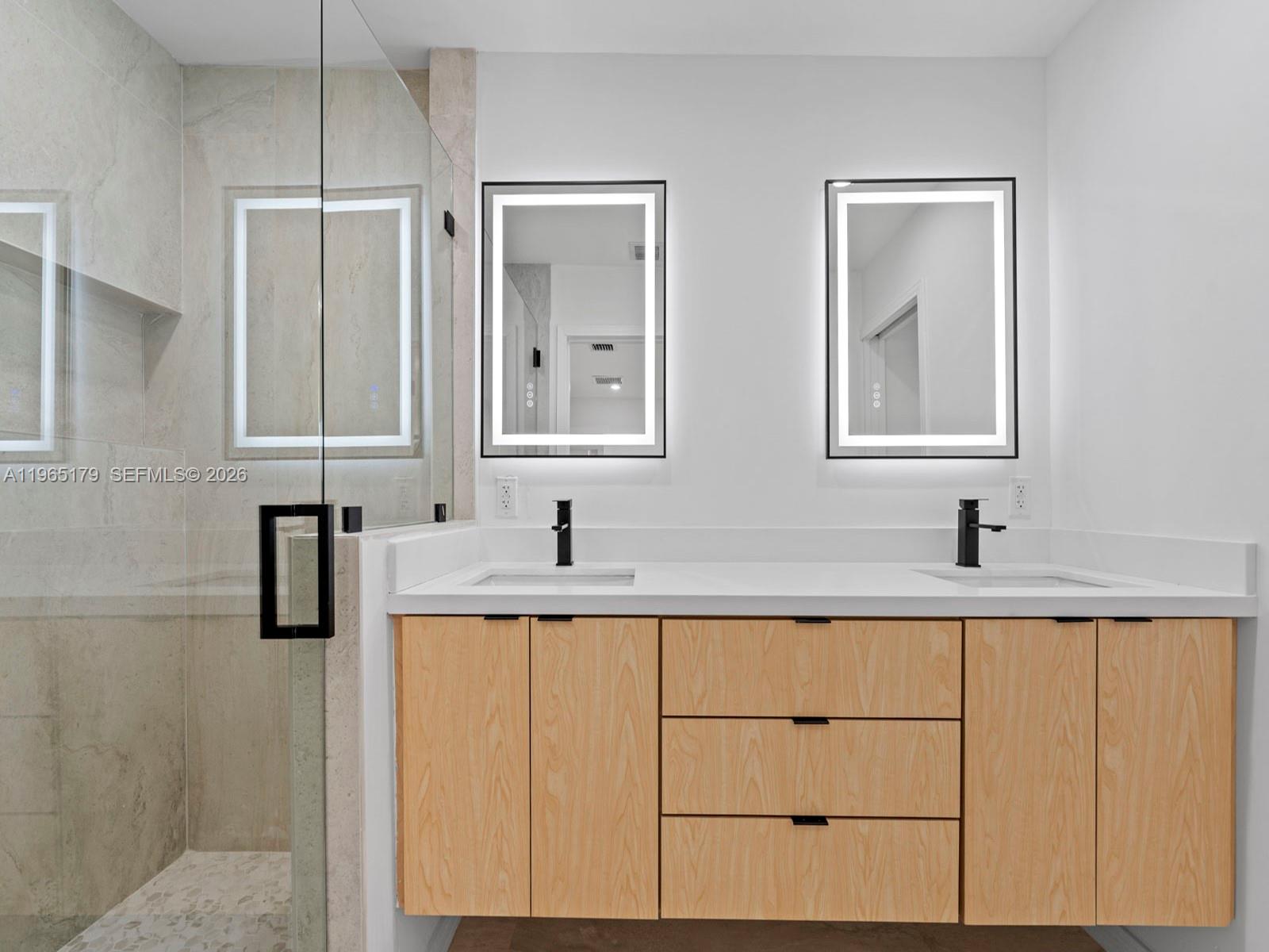 CENTRAL HEIGHTS - Residential