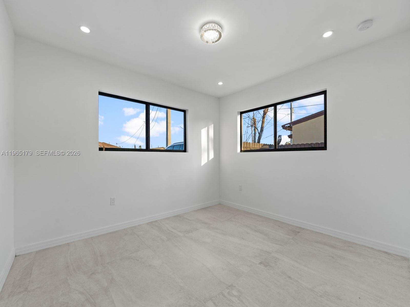 CENTRAL HEIGHTS - Residential