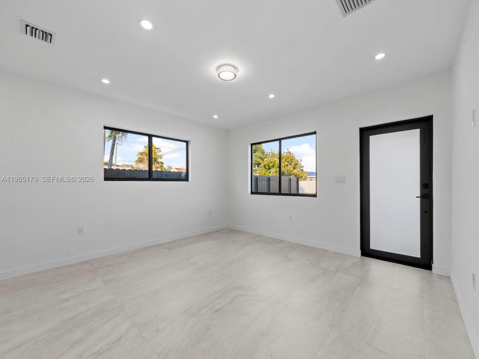 CENTRAL HEIGHTS - Residential