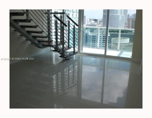 BRICKELL ON THE RIVER S T - Residential Lease