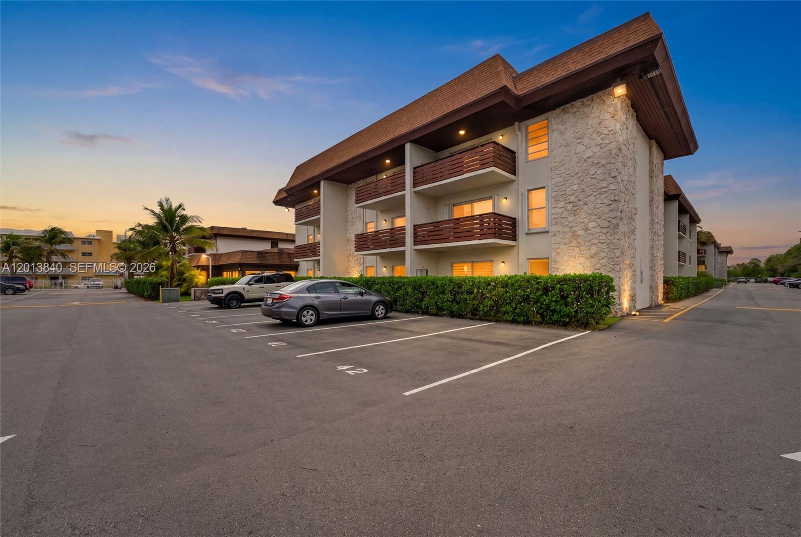DADELAND CAPRI CONDO - Residential Lease