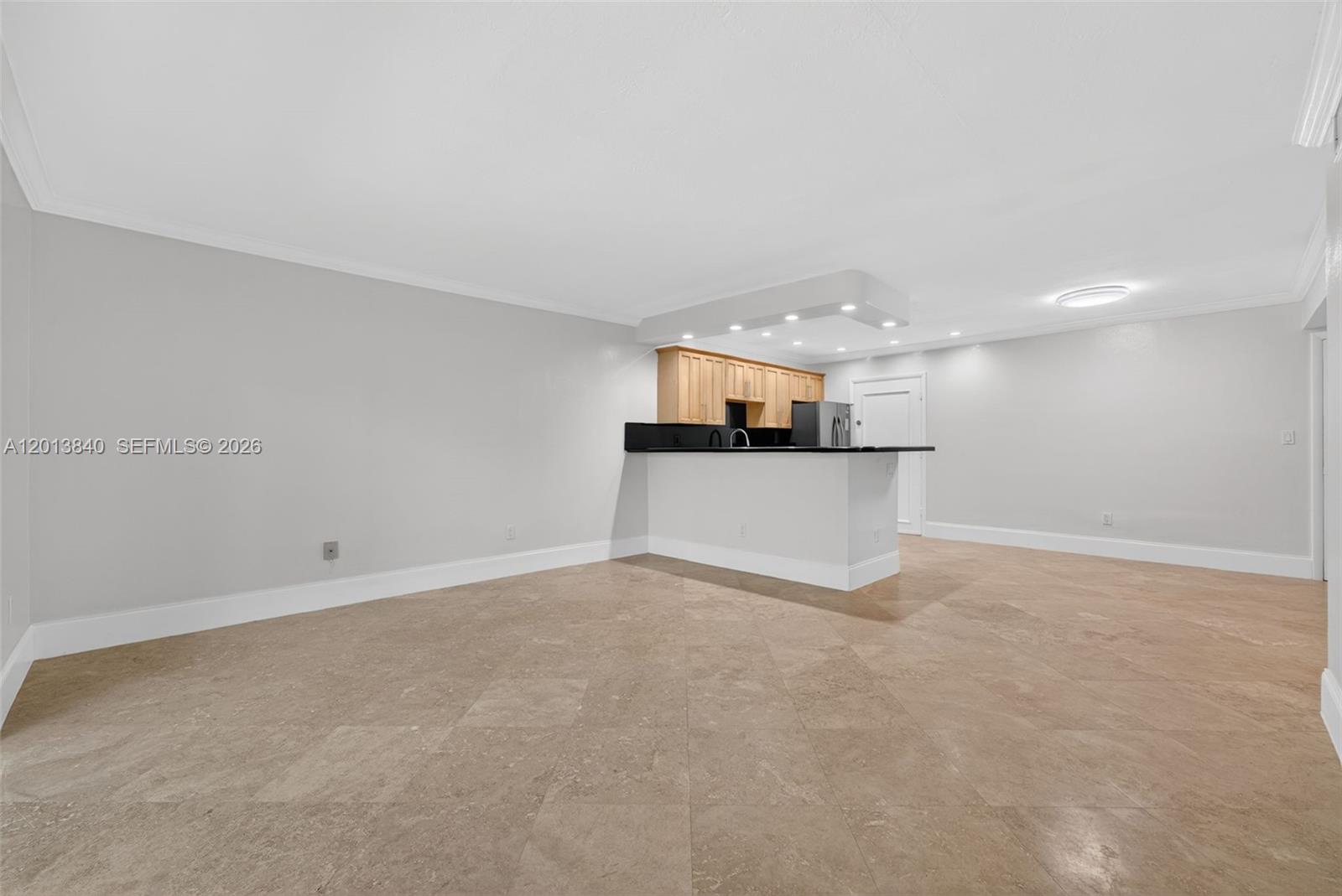 DADELAND CAPRI CONDO - Residential Lease
