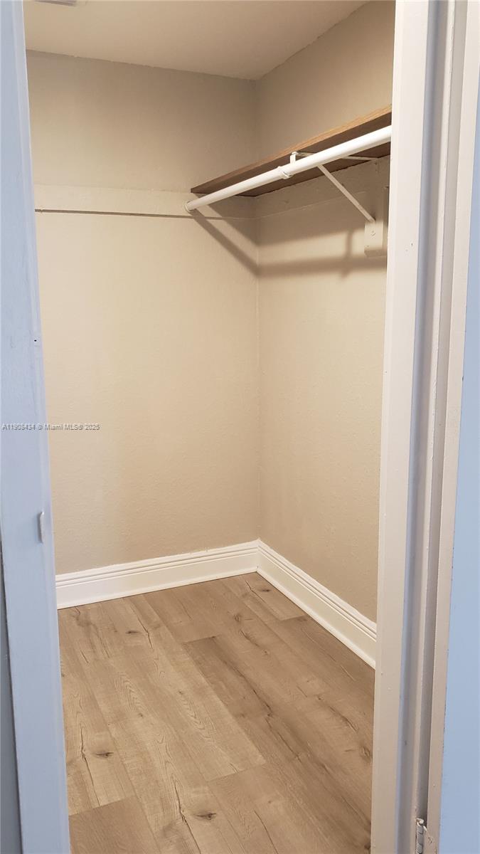 DORAL GARDENS II CONDO - Residential Lease