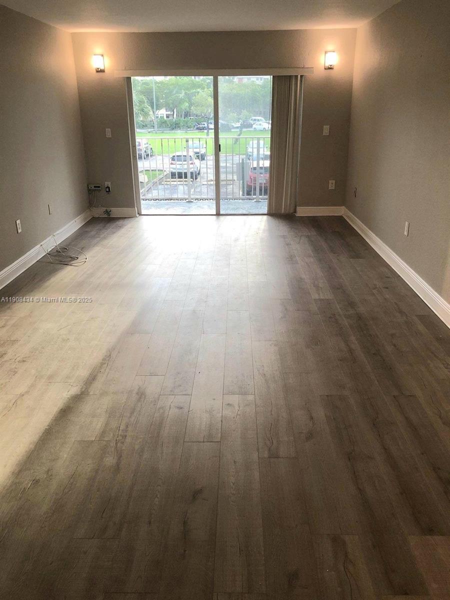 DORAL GARDENS II CONDO - Residential Lease