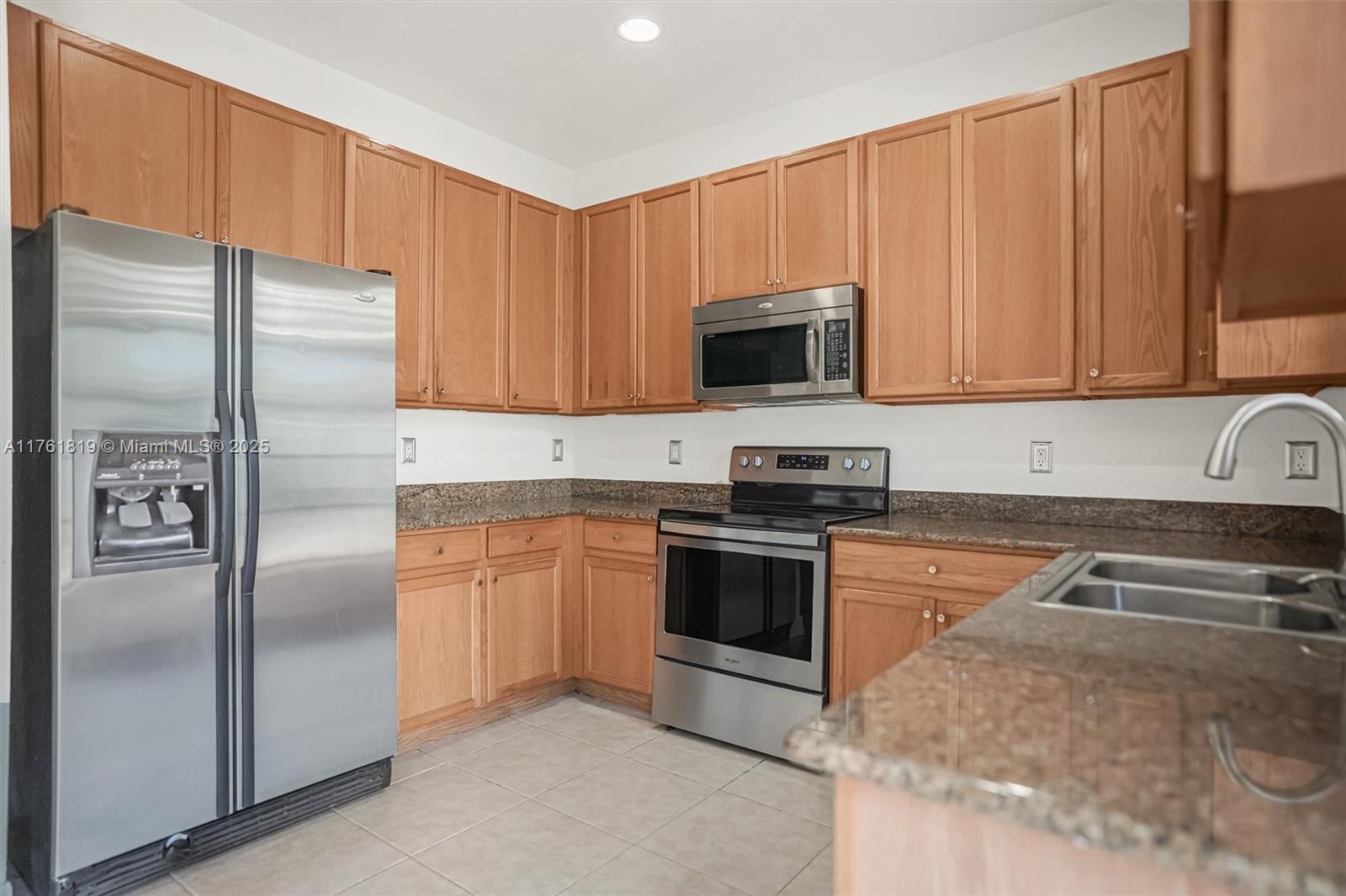 FAIRFIELD GARDENS - Residential