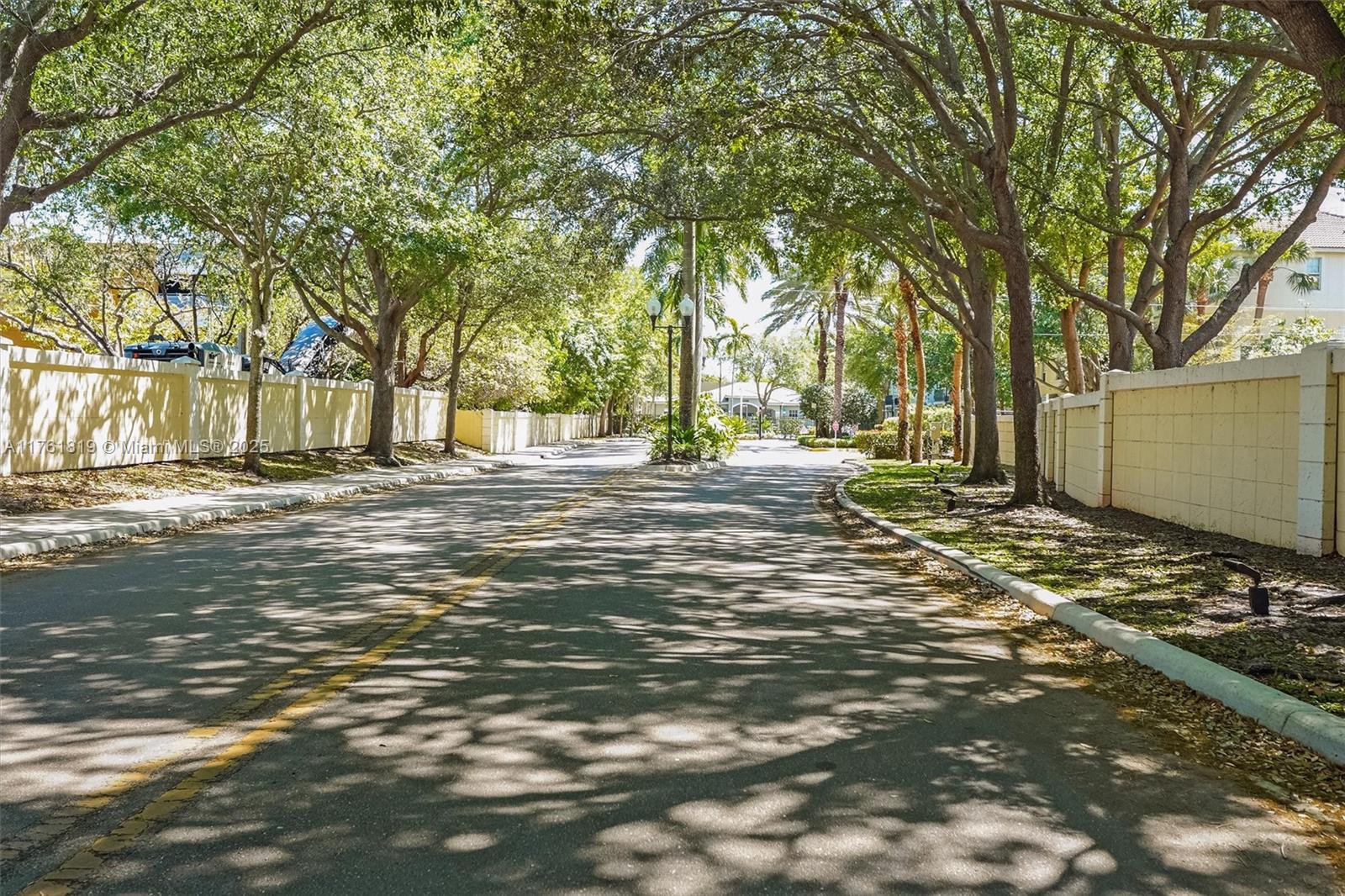 FAIRFIELD GARDENS - Residential
