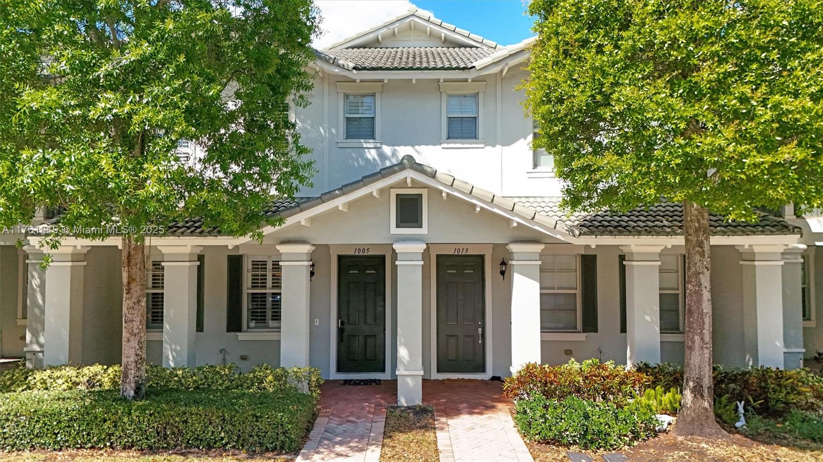 FAIRFIELD GARDENS - Residential