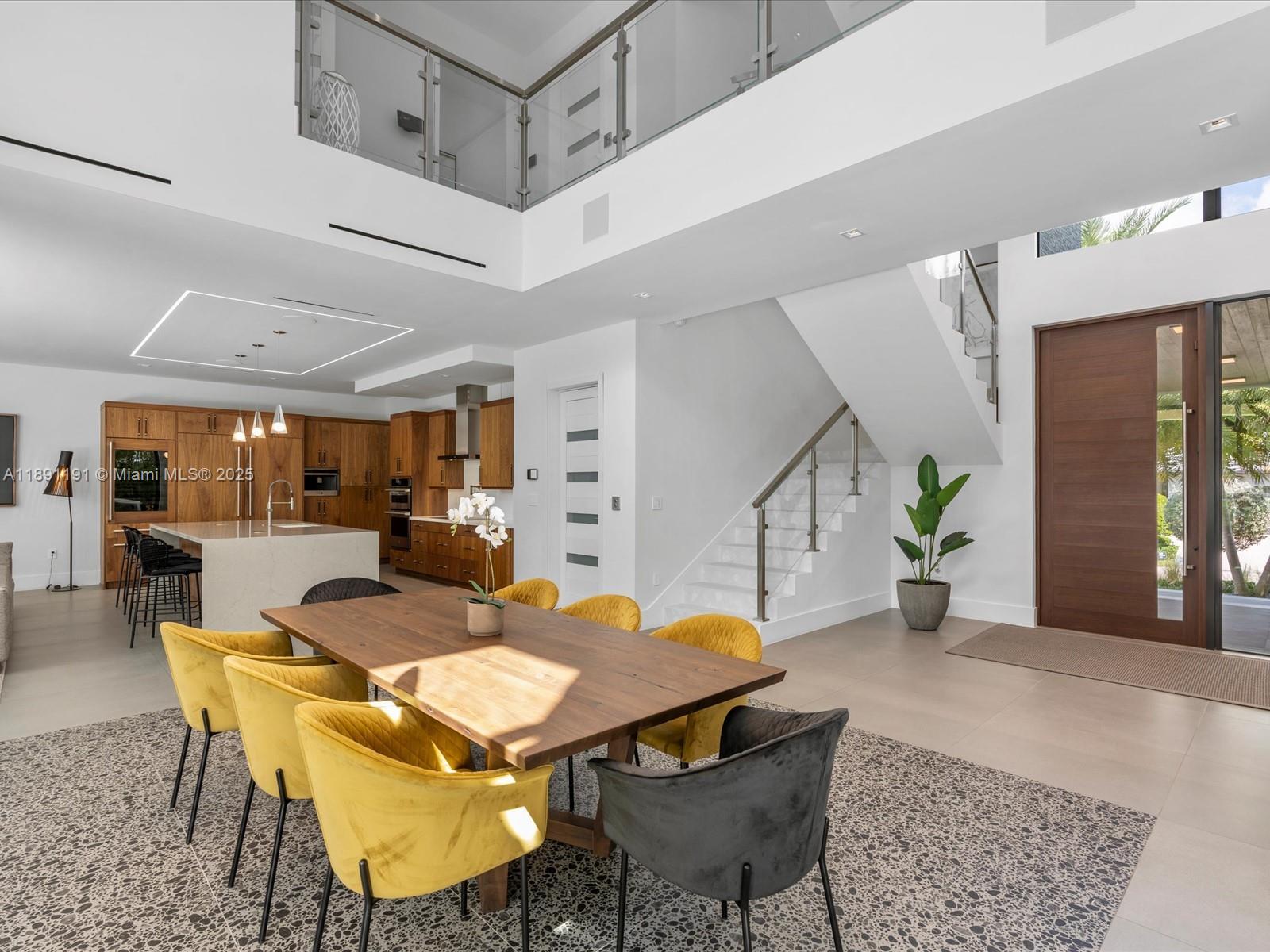 LAUDERDALE HARBORS SECTIO - Residential
