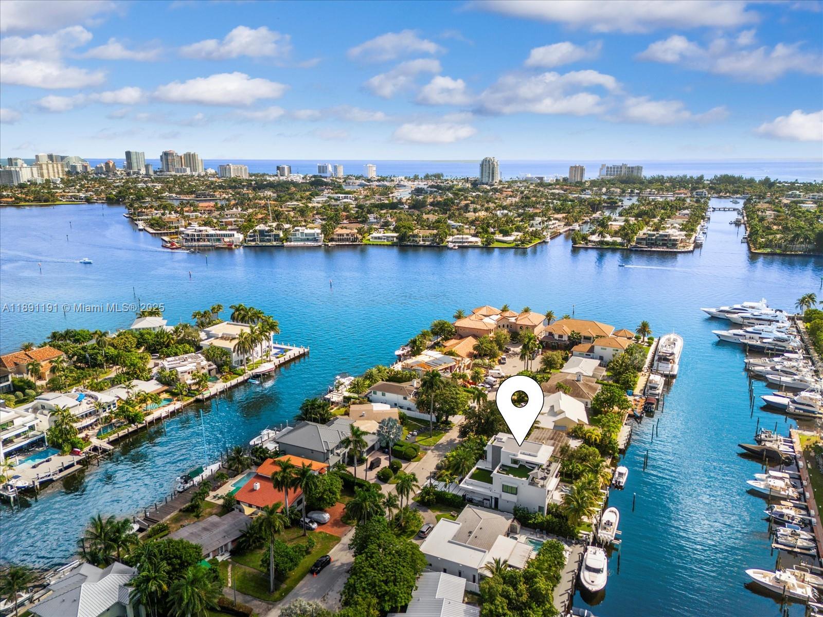 LAUDERDALE HARBORS SECTIO - Residential