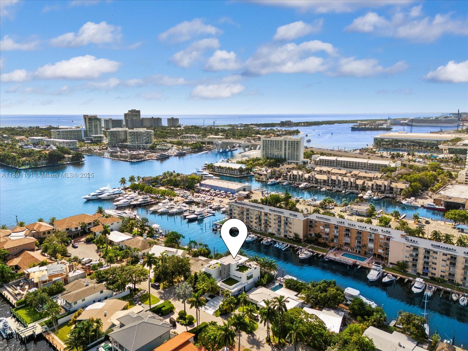 LAUDERDALE HARBORS SECTIO - Residential