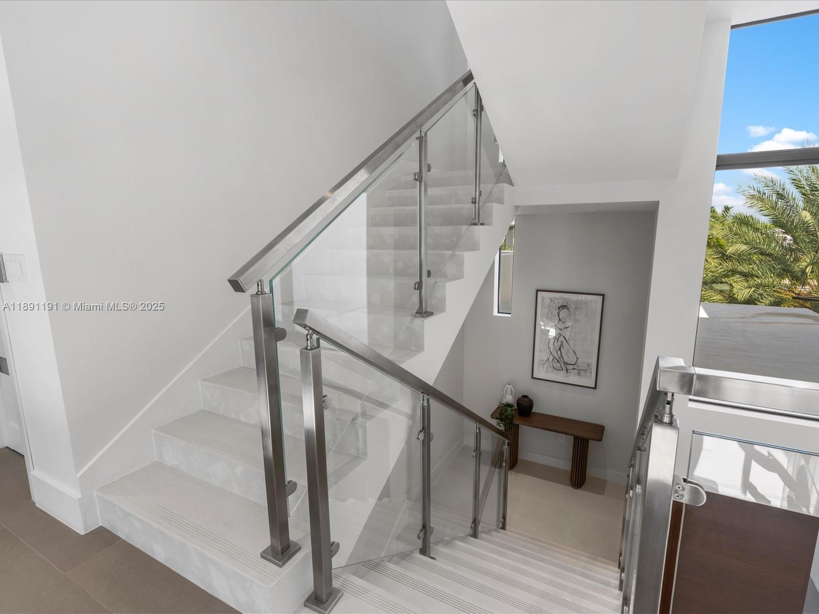 LAUDERDALE HARBORS SECTIO - Residential
