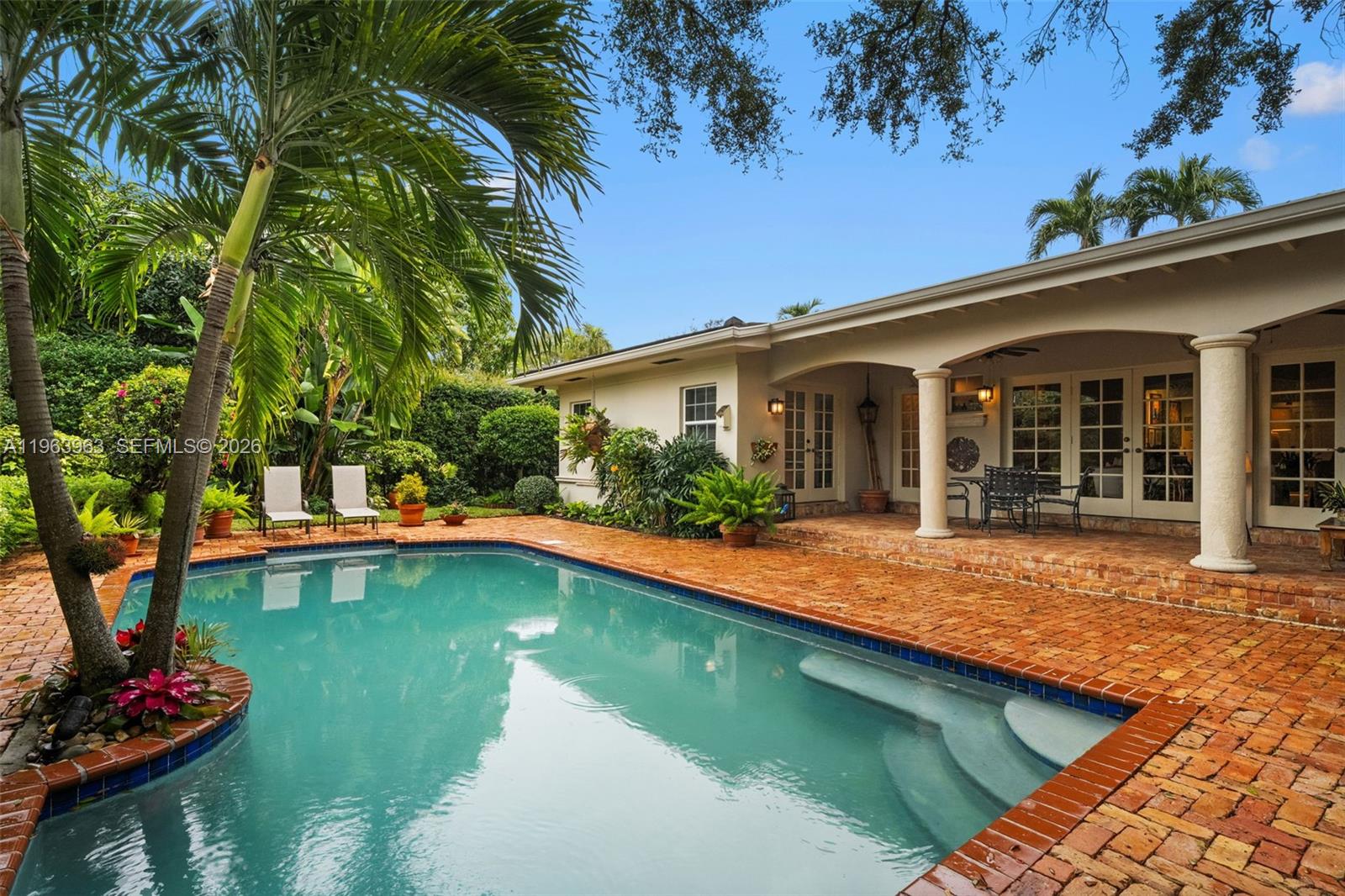 CORAL GABLES COUNTRY CLUB - Residential