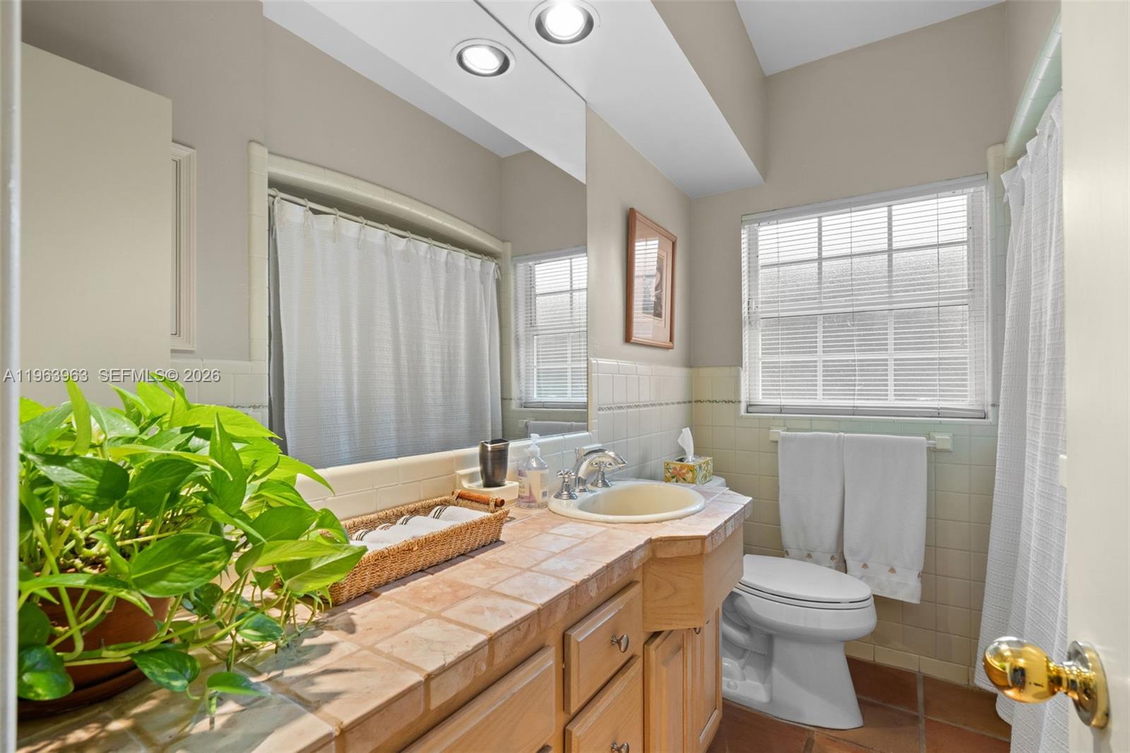 CORAL GABLES COUNTRY CLUB - Residential