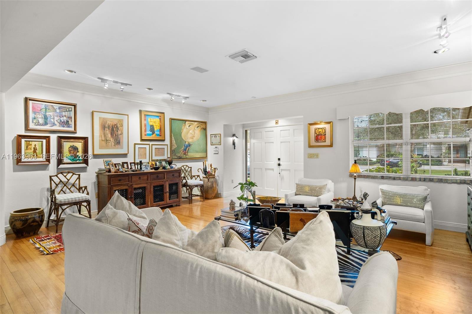 CORAL GABLES COUNTRY CLUB - Residential