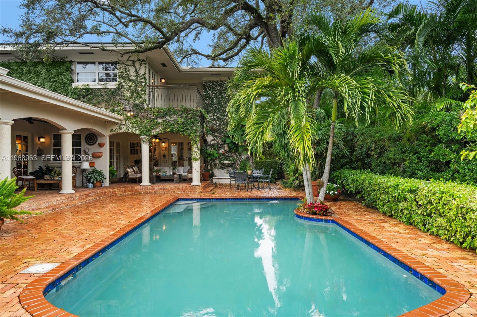 CORAL GABLES COUNTRY CLUB - Residential