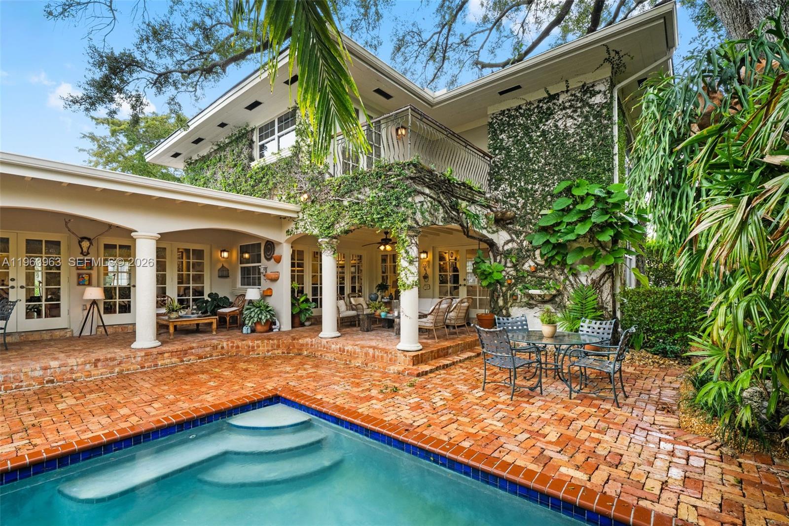 CORAL GABLES COUNTRY CLUB - Residential