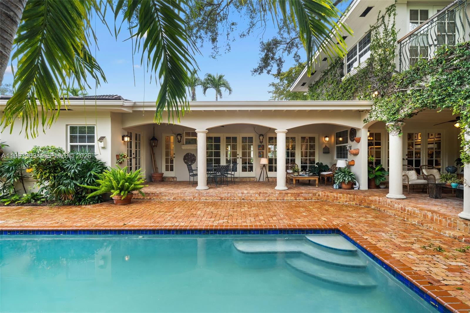 CORAL GABLES COUNTRY CLUB - Residential